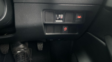 Nissan Qashqai 1.5 dCi N-Connecta 5dr Diesel Hatchback